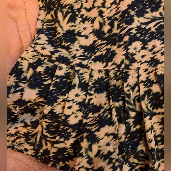 Urban Outfitters Babydoll Dress - Picture 4 of 4